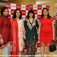 Photos - Bolly Celebs at Hypnotic Hyderabadi Collection at Dr. Alka Nishar's Aza | Picture 153086