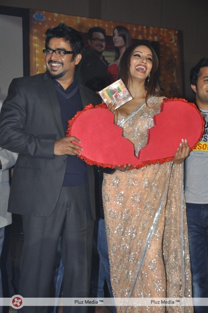 Photos - Bipasha Basu & Madhavan at film JODI BREAKERS music launch | Picture 153121