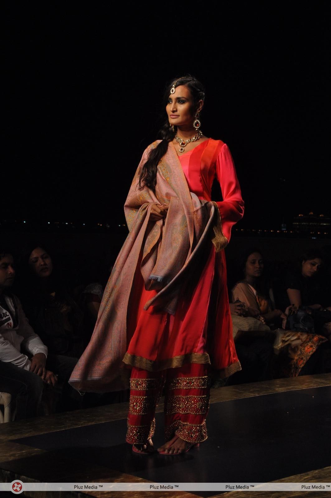Photos - Models on the ramp at Kashmir Fashion Show | Picture 153619