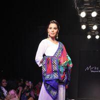 Photos - Models on the ramp at Kashmir Fashion Show | Picture 153626