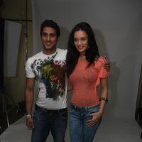Amy Jackson & Prateik posing at Lawman Jeans ad photo shoot | Picture 154045