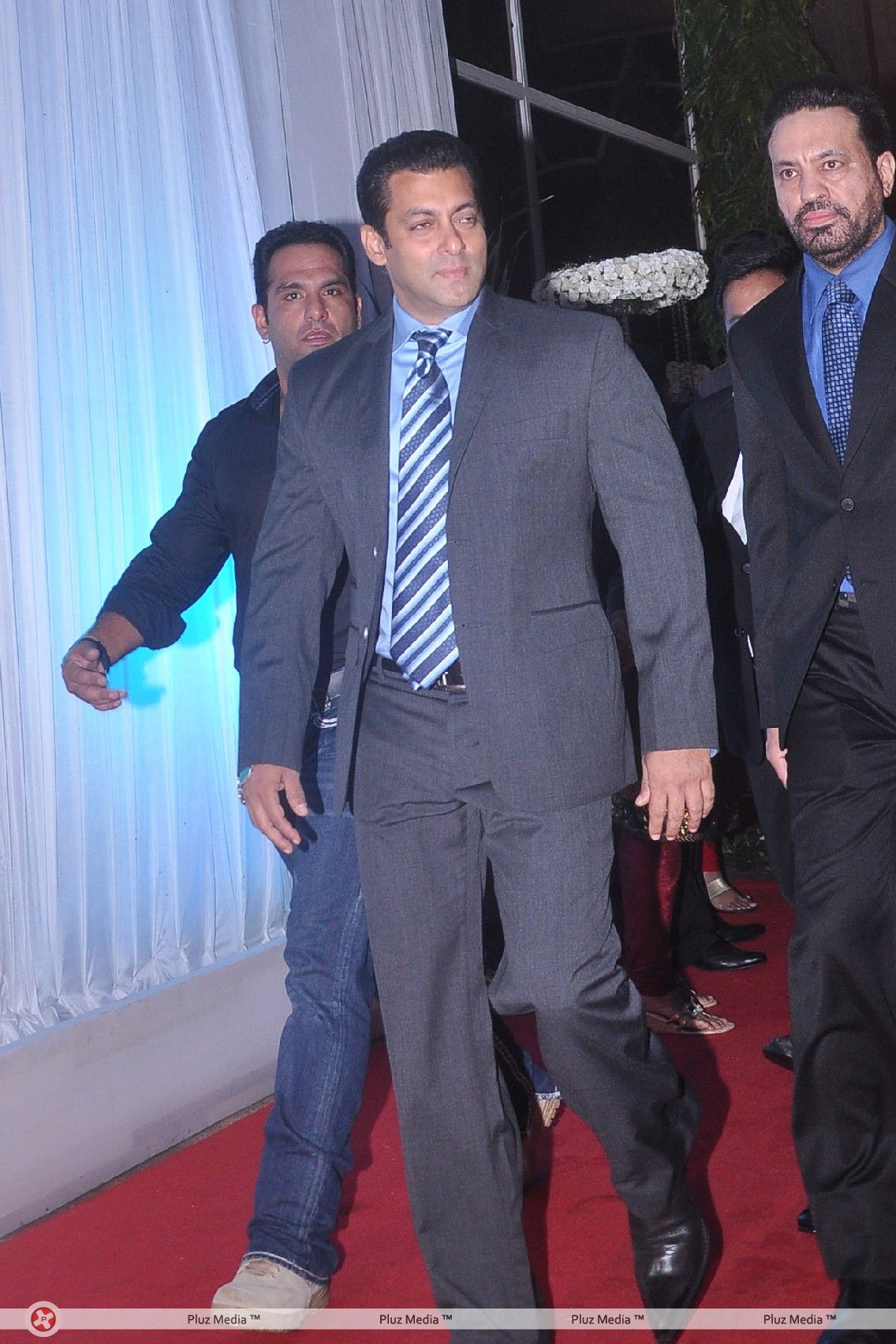 Salman Khan - Esha Deol's wedding reception photos | Picture 220189
