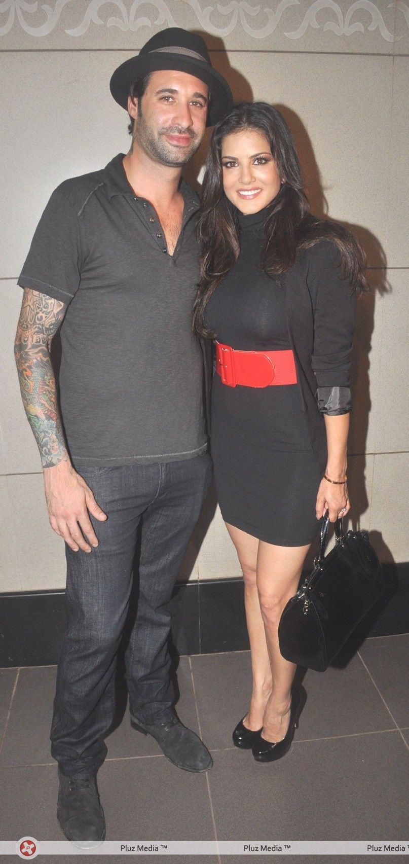 Sunny Leone came to India to promote film Jism 2 Photos | Picture 239747
