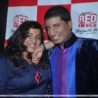 Raju Shrivastav and RJ Malishka at RED FM Hawa Mein - Photos | Picture 209879
