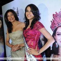 Sushmita Sen holds a press conference Photos | Picture 216610