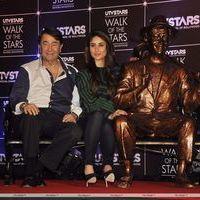 Photos - Kareena, Randhir and Madhur Bhandarkar unveil UTV Walk of the Stars