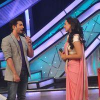 Sonakshi Sinha promotes Rowdy Rathore on DID Little Masters - Photos