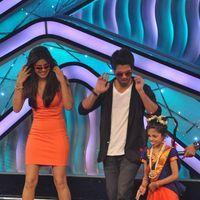 Shahid and Priyanka on the sets of DID Lil Masters - Photos | Picture 203660