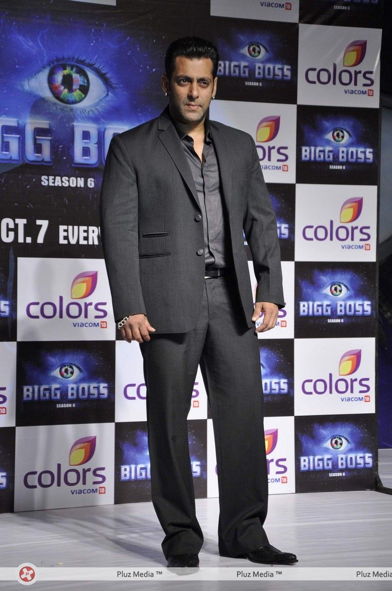 Salman Khan - Salman Khan at Big Boss 6 press meet Photos | Picture 278729