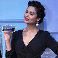 Esha Gupta - Esha Gupta at the Launch of Nokia Lumia Photos