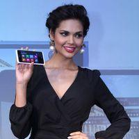 Esha Gupta - Esha Gupta at the Launch of Nokia Lumia Photos | Picture 283428