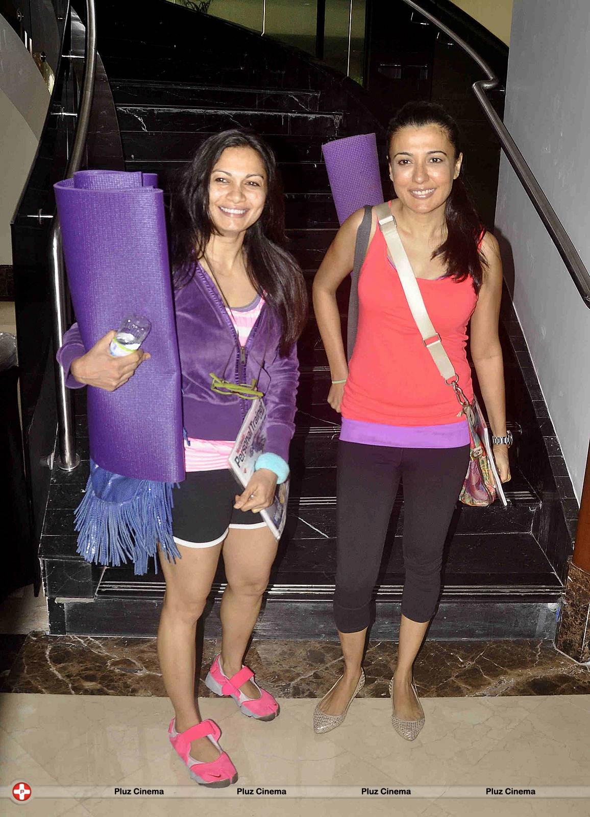 Celebs at super yoga session photos | Picture 527645