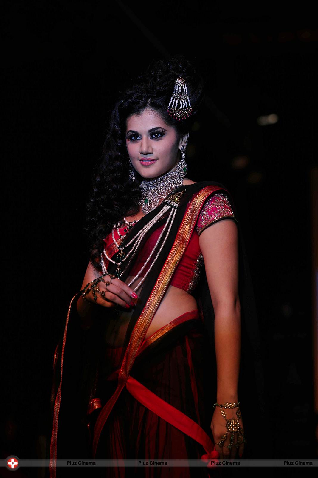 Taapsee Pannu - India International Jewellery Week 2013 - Day 2 Photos | Picture 529990