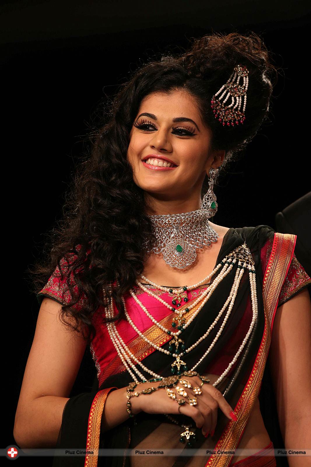 Taapsee Pannu - India International Jewellery Week 2013 - Day 2 Photos | Picture 530020