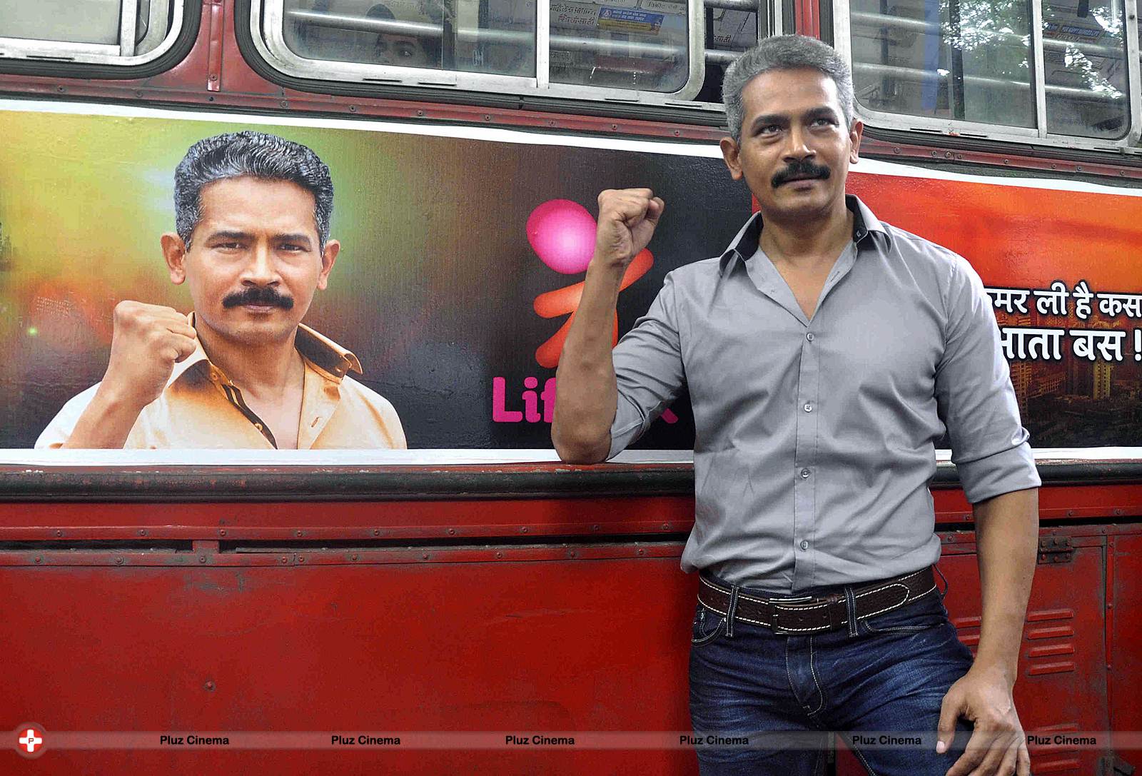 Atul Kulkarni - Promotion of Life OK show Savdhaan India - Mumbai Fights Back Photos | Picture 530425