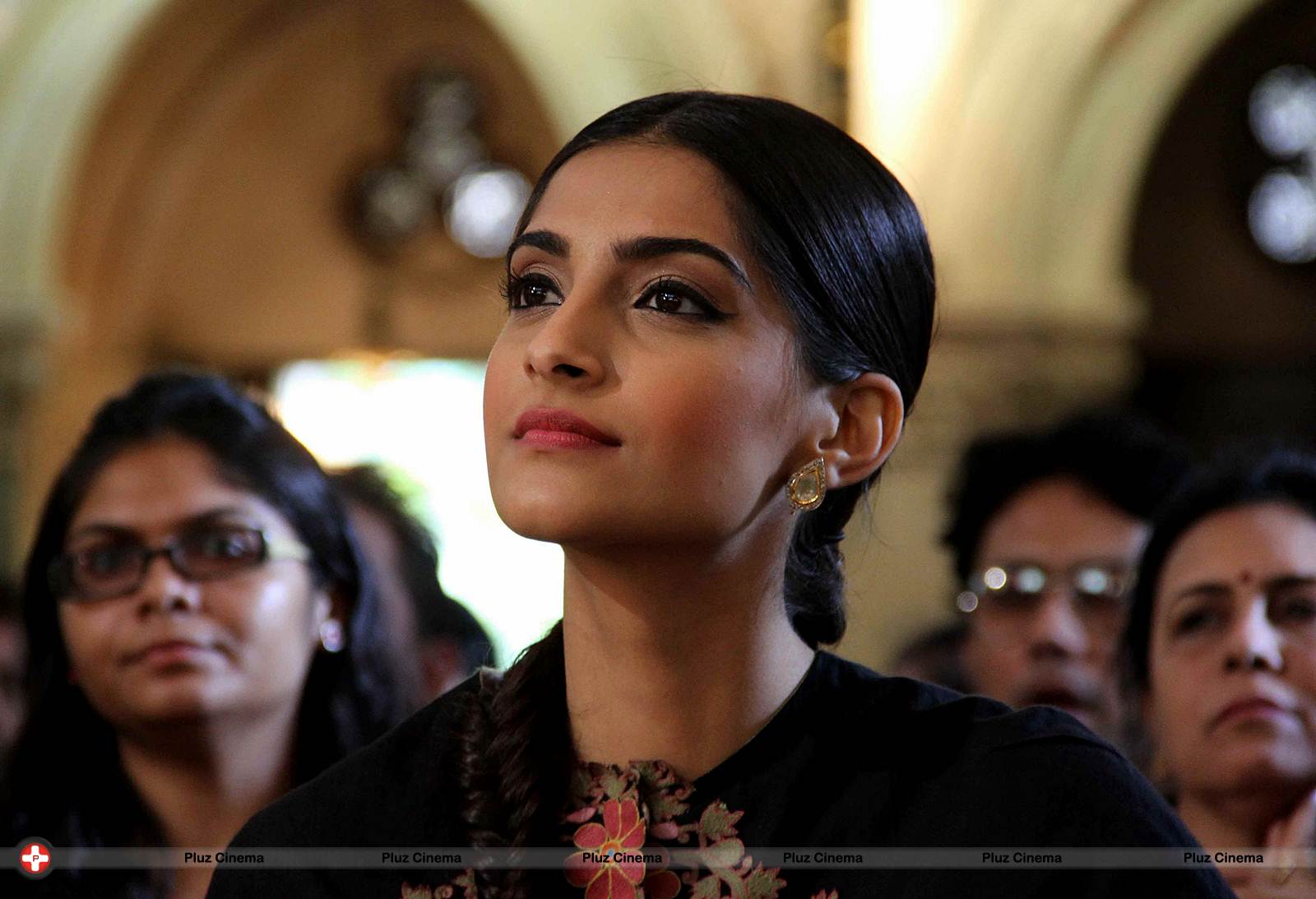 Sonam Kapoor Ahuja - Navbharat Times panel discussion on Youth Day Photos | Picture 534957