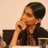 Sonam Kapoor Ahuja - Navbharat Times panel discussion on Youth Day Photos | Picture 534940