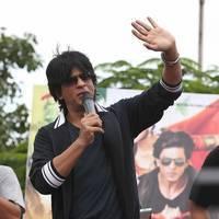 Shahrukh Khan - Shahrukh Khan celebrates 67th Independence Day Photos | Picture 537932