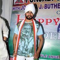 Ramji Gulati - TV actor Mohit Raina celebrates Independence Day with Orphan children Photos | Picture 538163