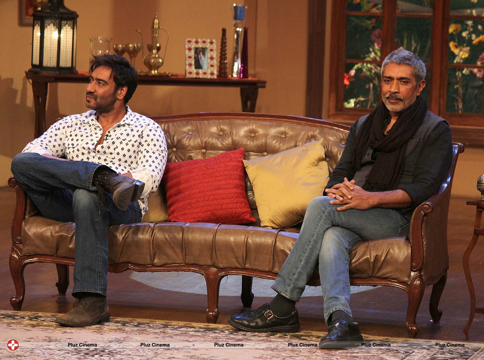 Promotion of film Satyagraha on the sets of TV show Comedy Nights with Kapil Photos | Picture 541195