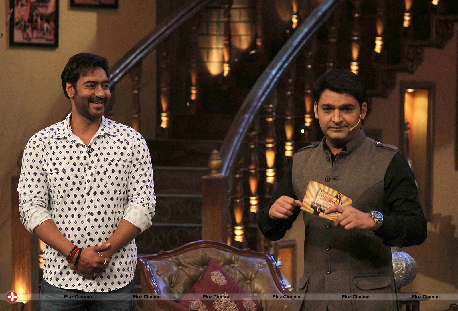 Promotion of film Satyagraha on the sets of TV show Comedy Nights with Kapil Photos | Picture 541211