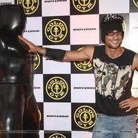 Prateik Babbar - Relaunch of Golds Gym Photos | Picture 544779