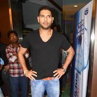 Yuvraj Singh - Relaunch of Golds Gym Photos | Picture 544801
