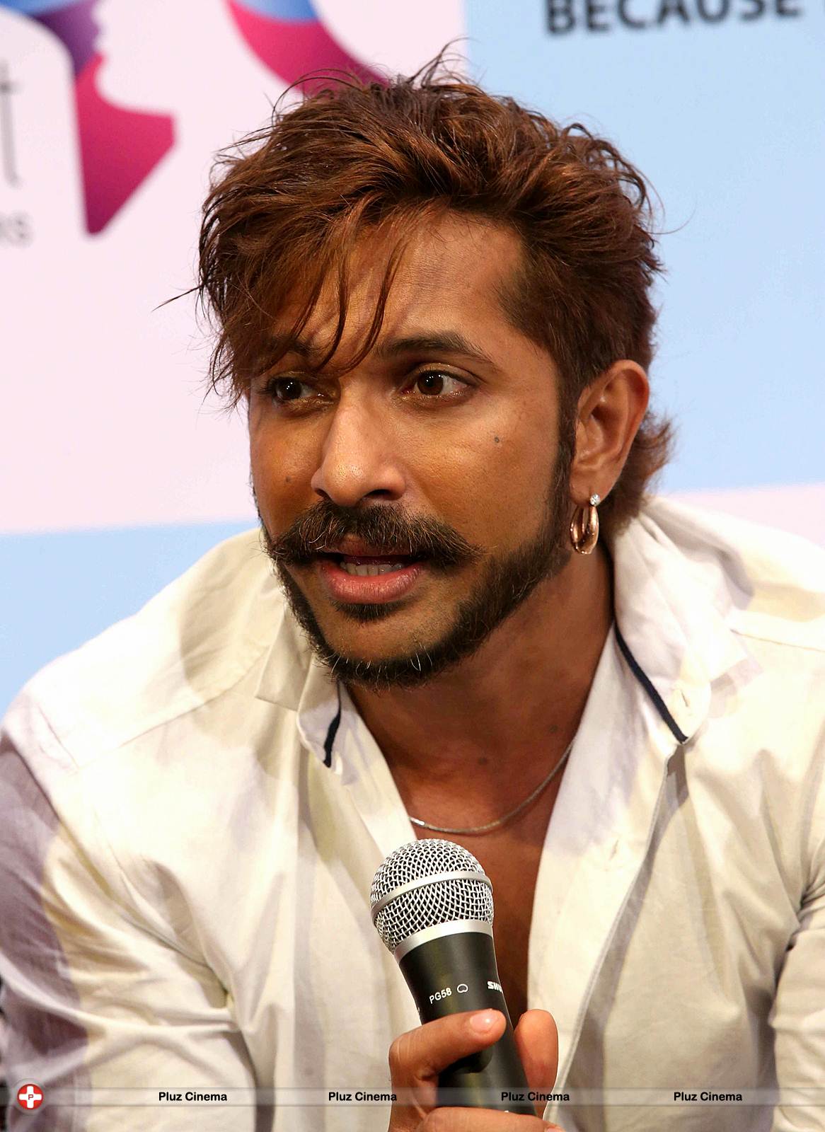 Terence Lewis - Interactive session with students Follow Your Heart Photos | Picture 547873