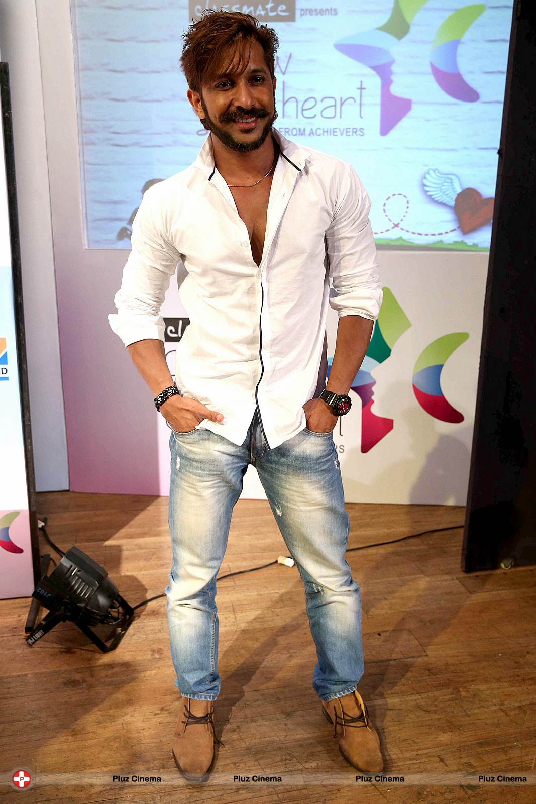 Terence Lewis - Interactive session with students Follow Your Heart Photos | Picture 547877