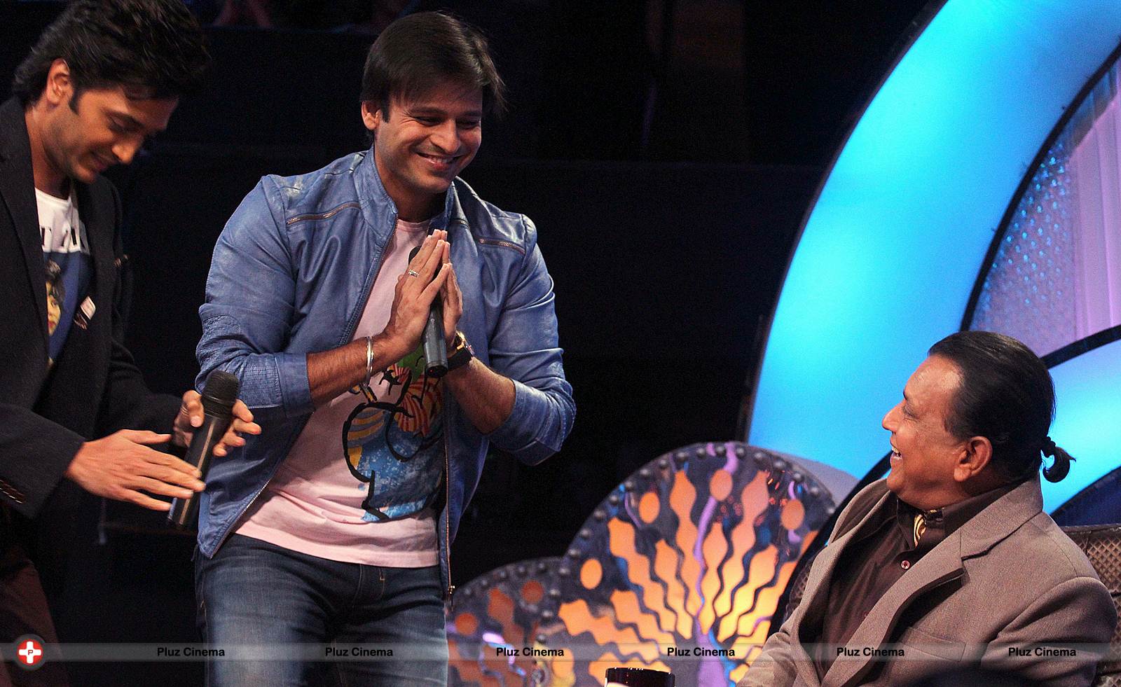 Vivek Oberoi - Grand Masti promoted on sets of Zee TV's DID Super Mom Photos | Picture 554824