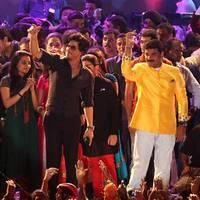 Shahrukh Khan - Bollywood celebrates Janmashtami Photos | Picture 556029