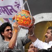 Shahrukh Khan - Bollywood celebrates Janmashtami Photos | Picture 556053