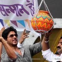 Shahrukh Khan - Bollywood celebrates Janmashtami Photos | Picture 556076