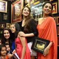 Ponds Miss India winners launch 24kt Gold Foil Windows Photos | Picture 503942