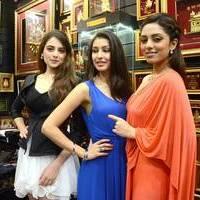 Ponds Miss India winners launch 24kt Gold Foil Windows Photos | Picture 503949