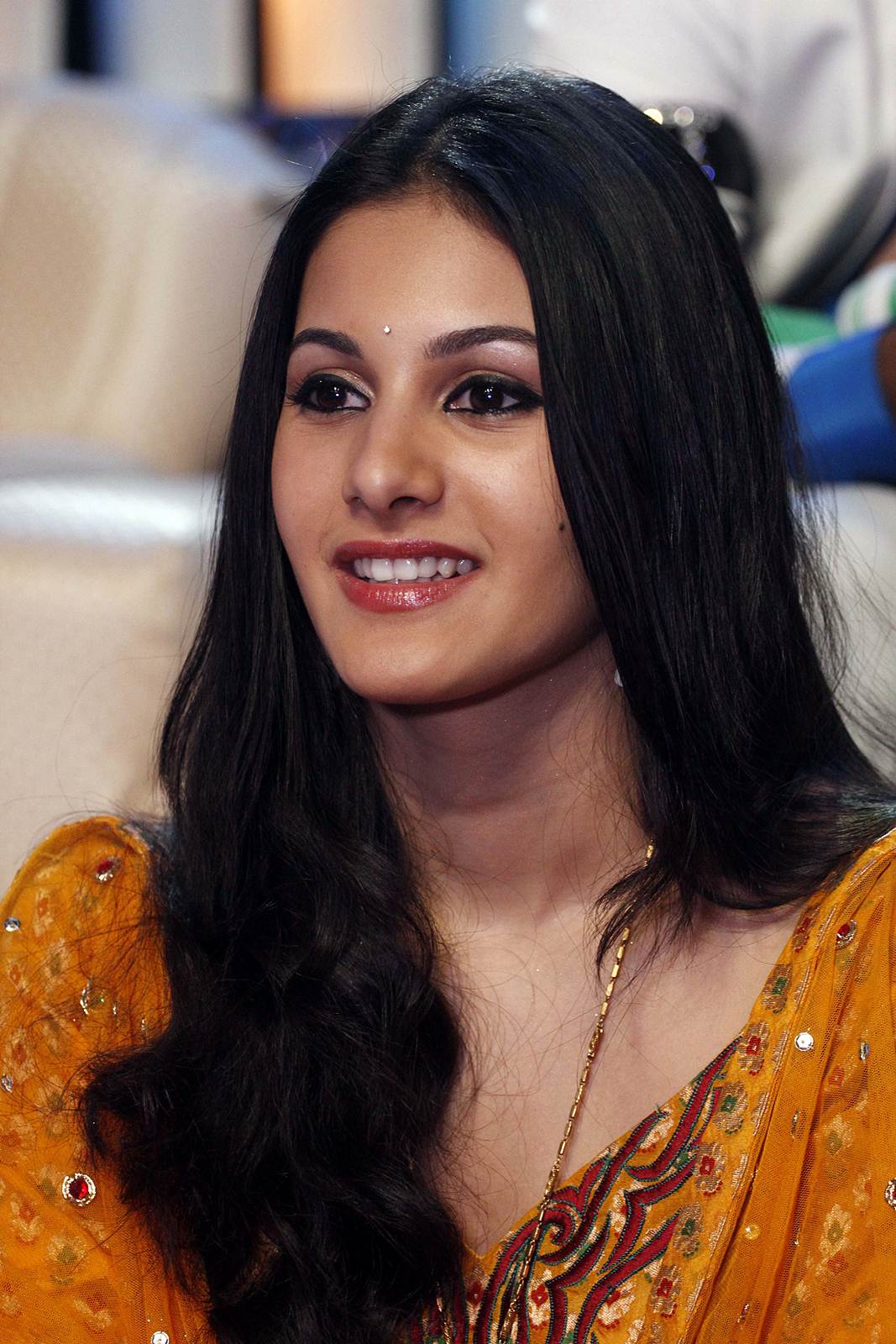 Amyra Dastur - Promotion of film Issaq on the sets of Zee TV reality show DID Super MOM Photos | Picture 509261