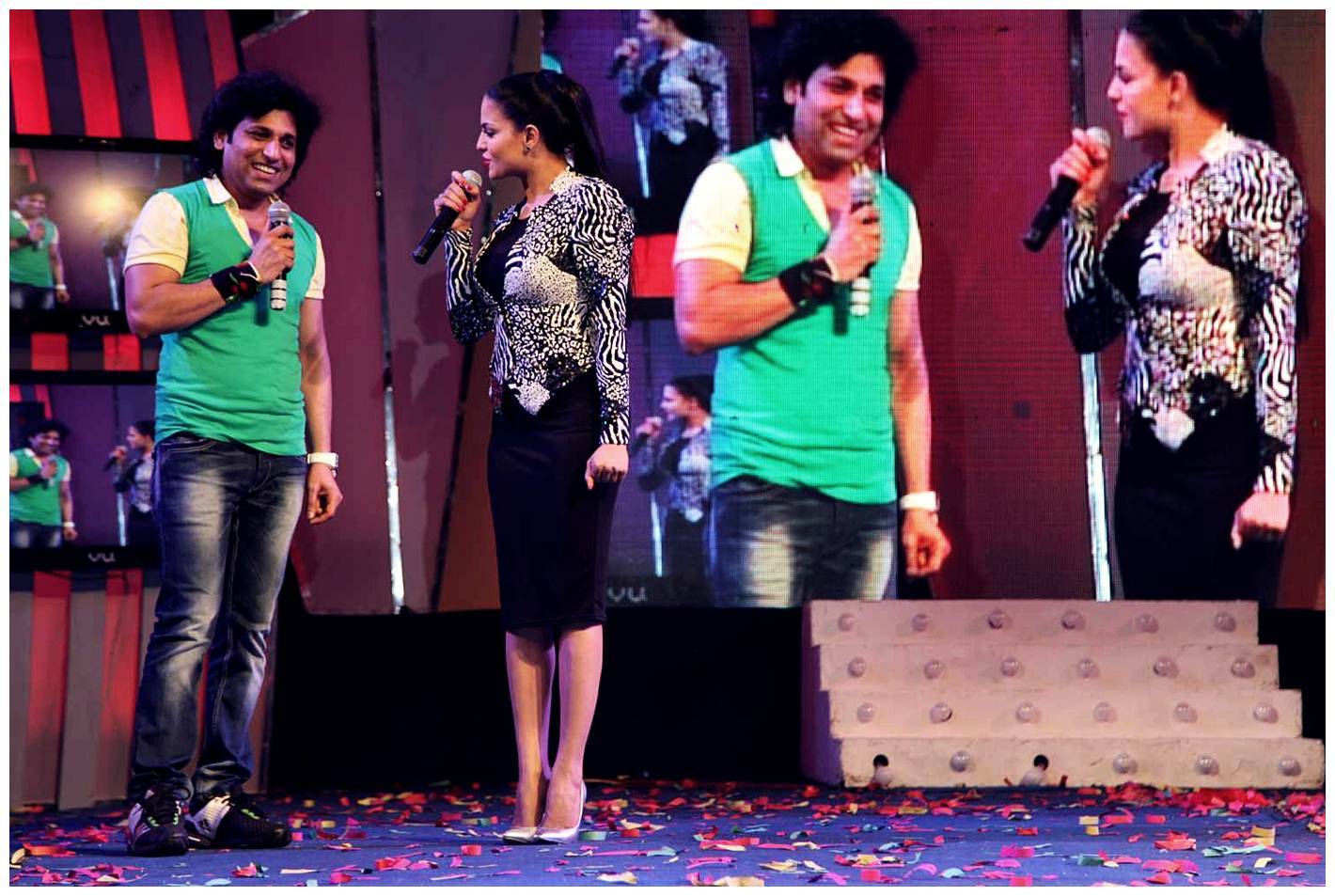 Veena Malik Bombastic performance at Gujarati Gaurav Vanta Awards Photos | Picture 453712