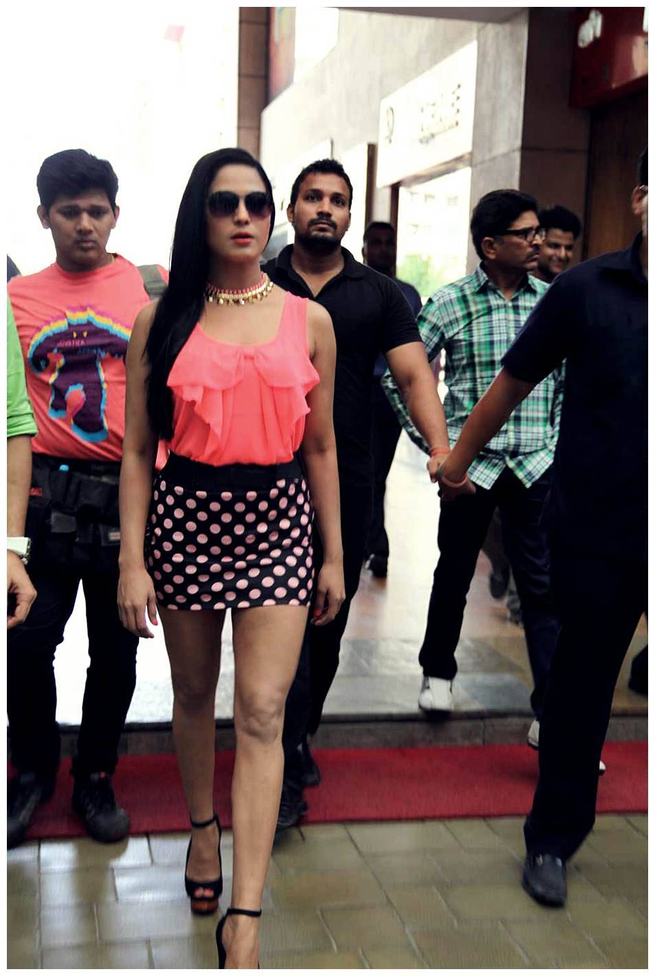 Veena Malik - Veena Malik rocks Kolkata the City of Joy Photos | Picture 455658