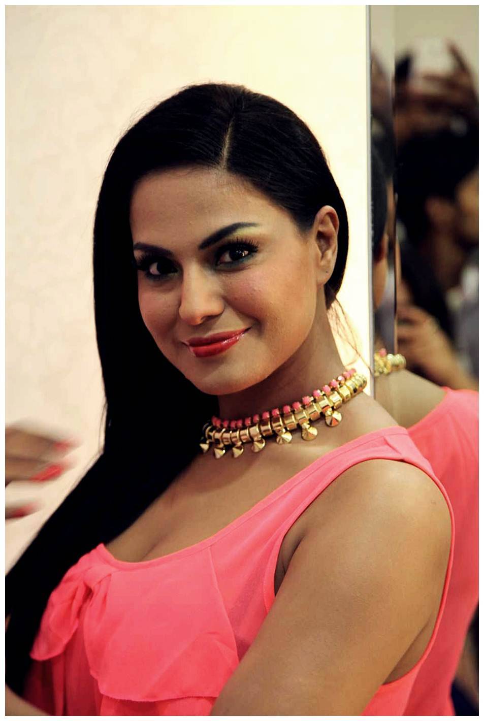 Veena Malik - Veena Malik rocks Kolkata the City of Joy Photos | Picture 455659