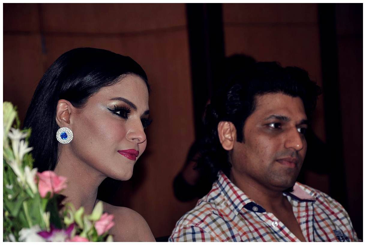 In Pics: Veena Malik With Rajan Verma In Indore | Picture 458823