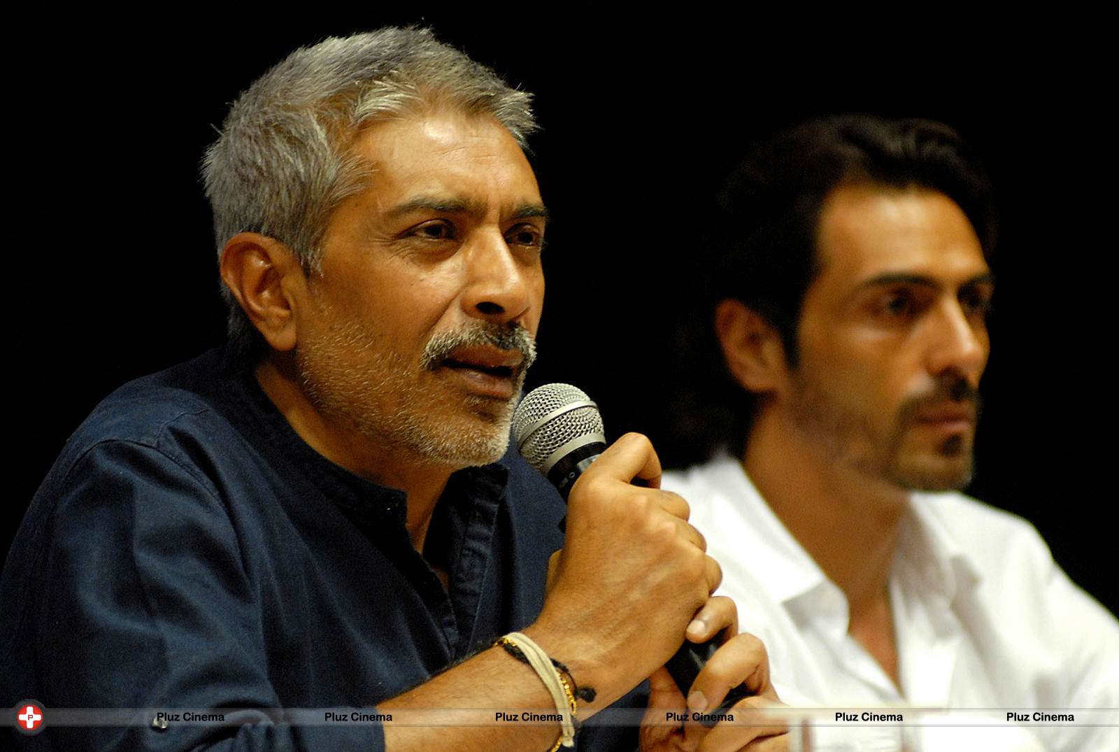 Prakash Jha - 'Satyagraha' team engages youngsters in a discussion Photos | Picture 561963