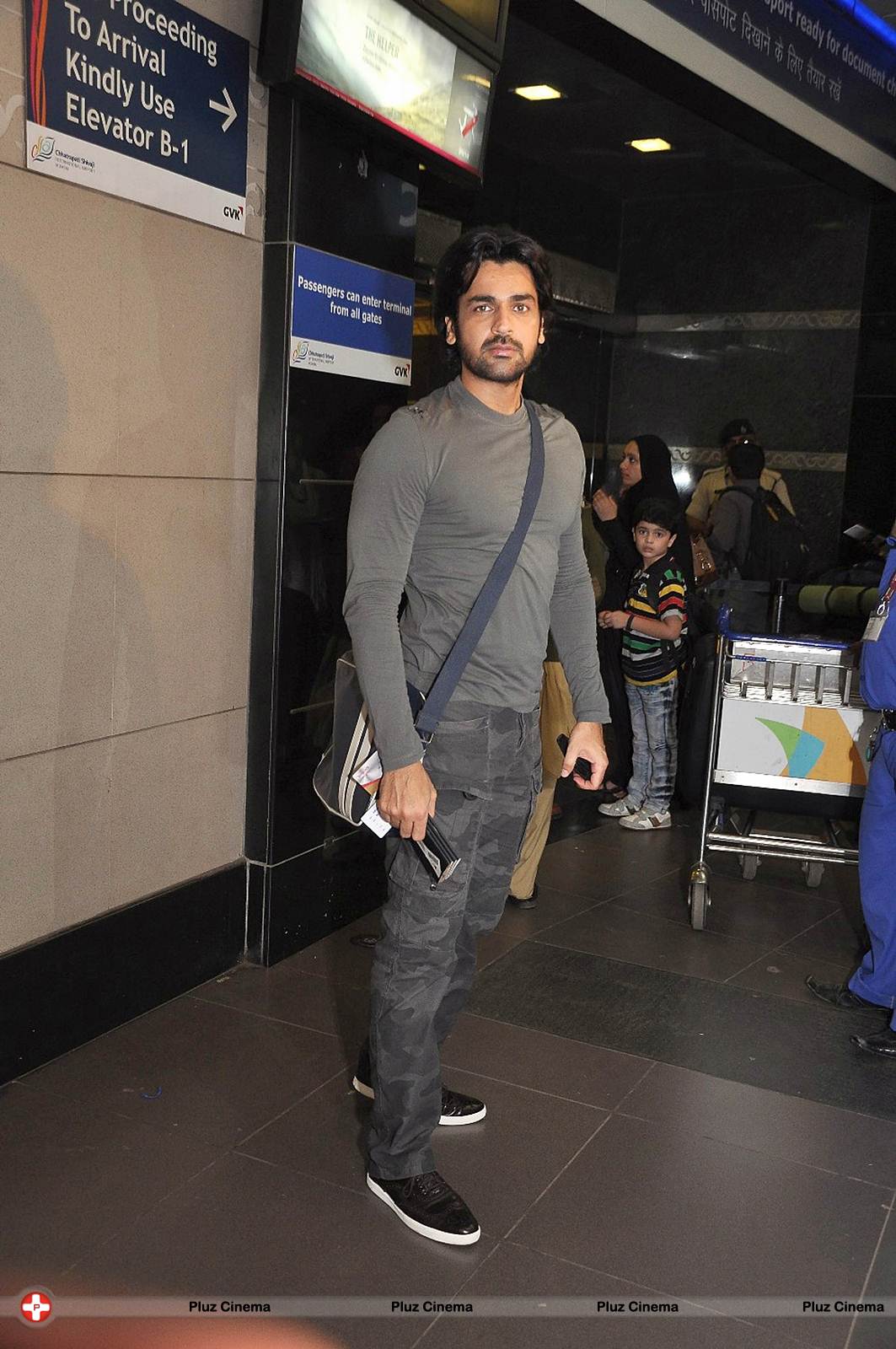 Arjan Bajwa - Bollywood celebs to attend India Film and Television Awards Photos | Picture 563043