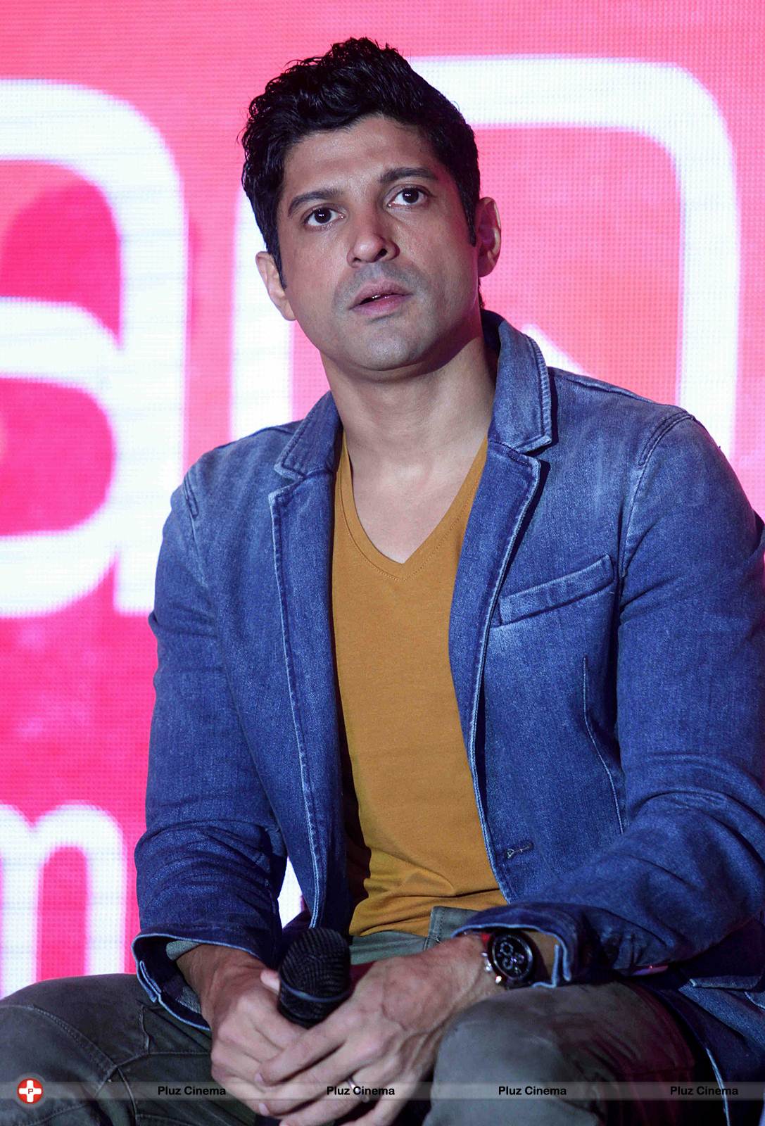 Farhan Akhtar launches Index Smartphone Photos | Picture 563093