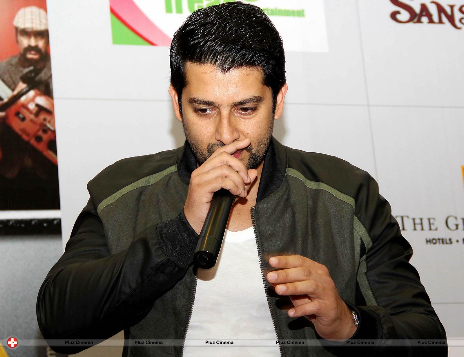 Aftab Shivdasani - Promotion and music release of film Grand Masti Photos | Picture 564043
