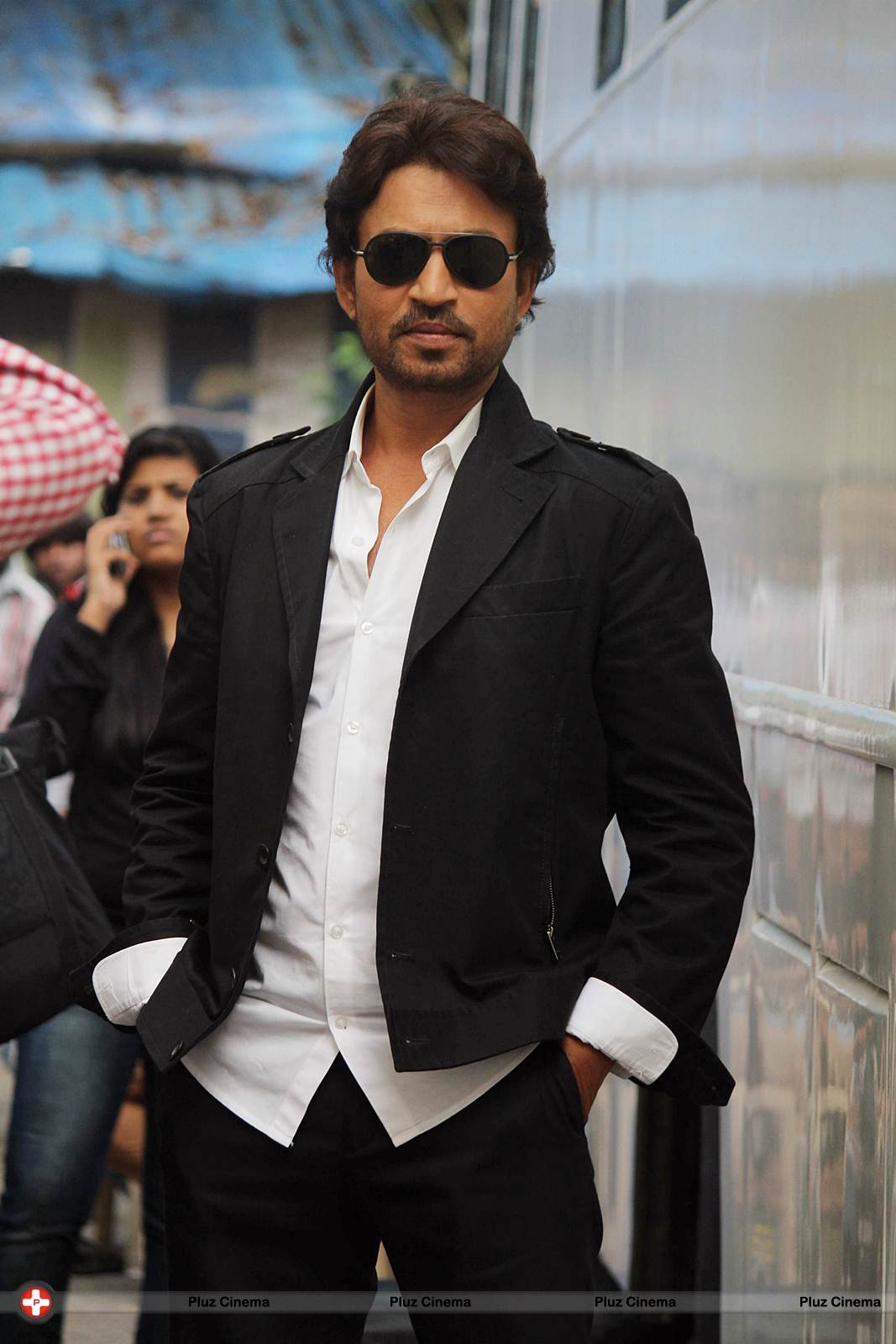 Irrfan Khan - Promotion of Lunch Box on the sets of Jhalak Dikhhla Jaa Photos | Picture 562979