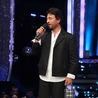 Irrfan Khan - Promotion of Lunch Box on the sets of Jhalak Dikhhla Jaa Photos | Picture 562983