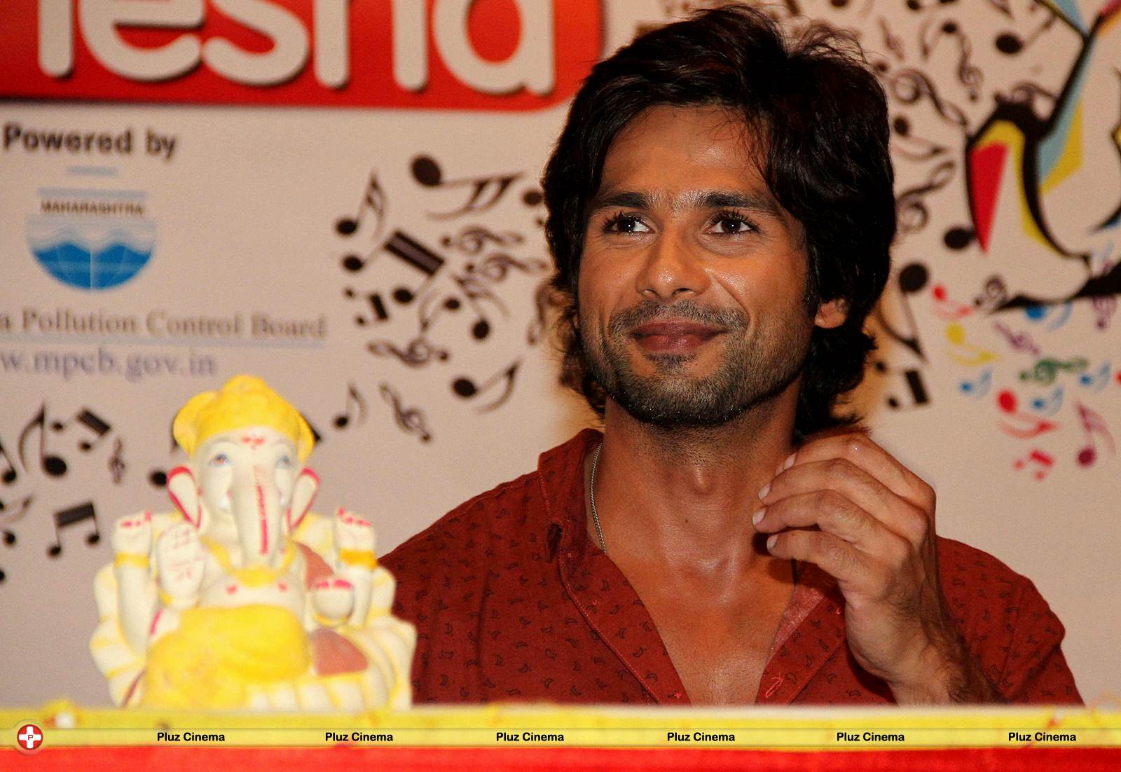 Shahid Kapoor supports Times Green Ganesh Launch Photos | Picture 563142