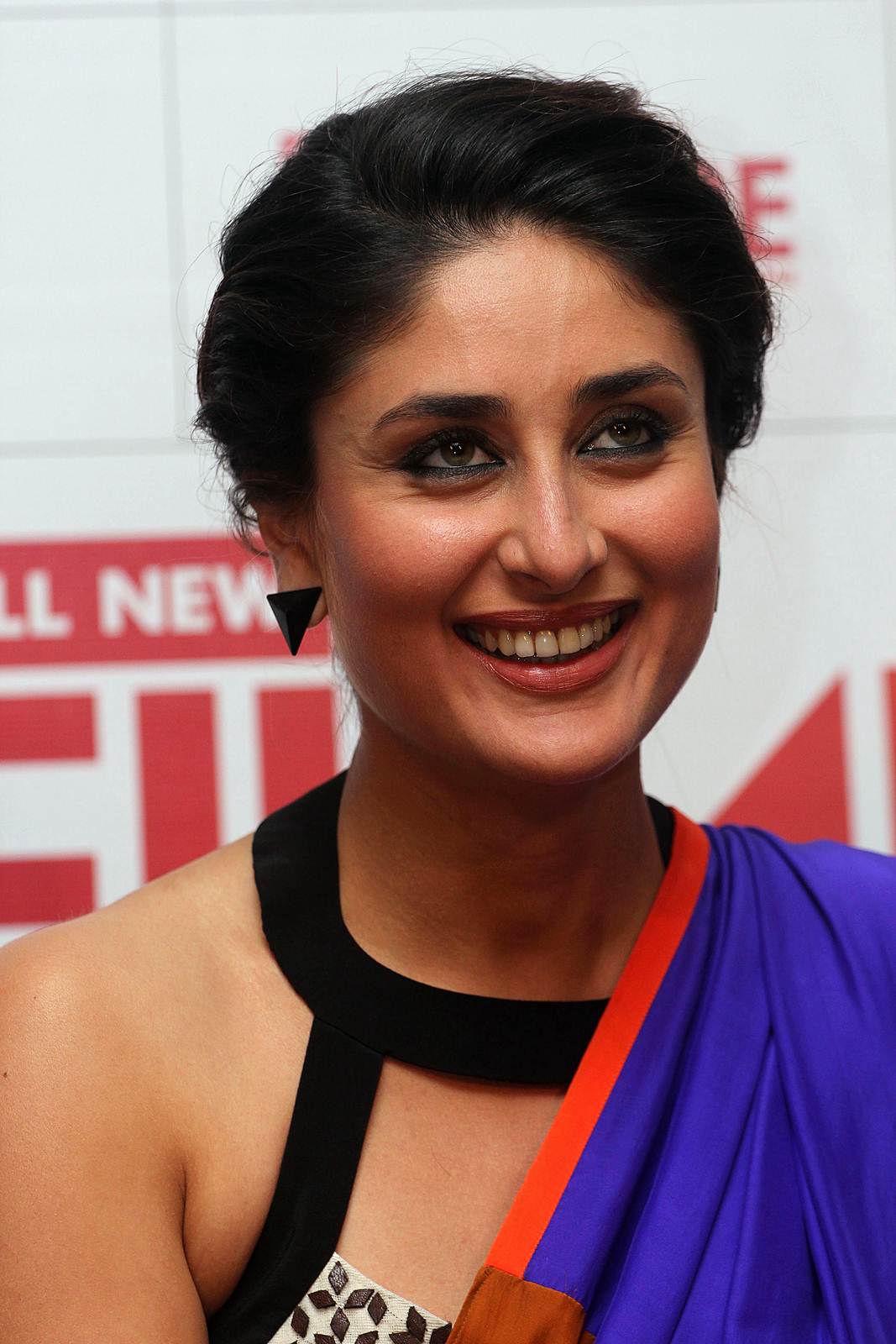 Kareena launch Filmfare magazine September 2013 cover page Photos | Picture 568382