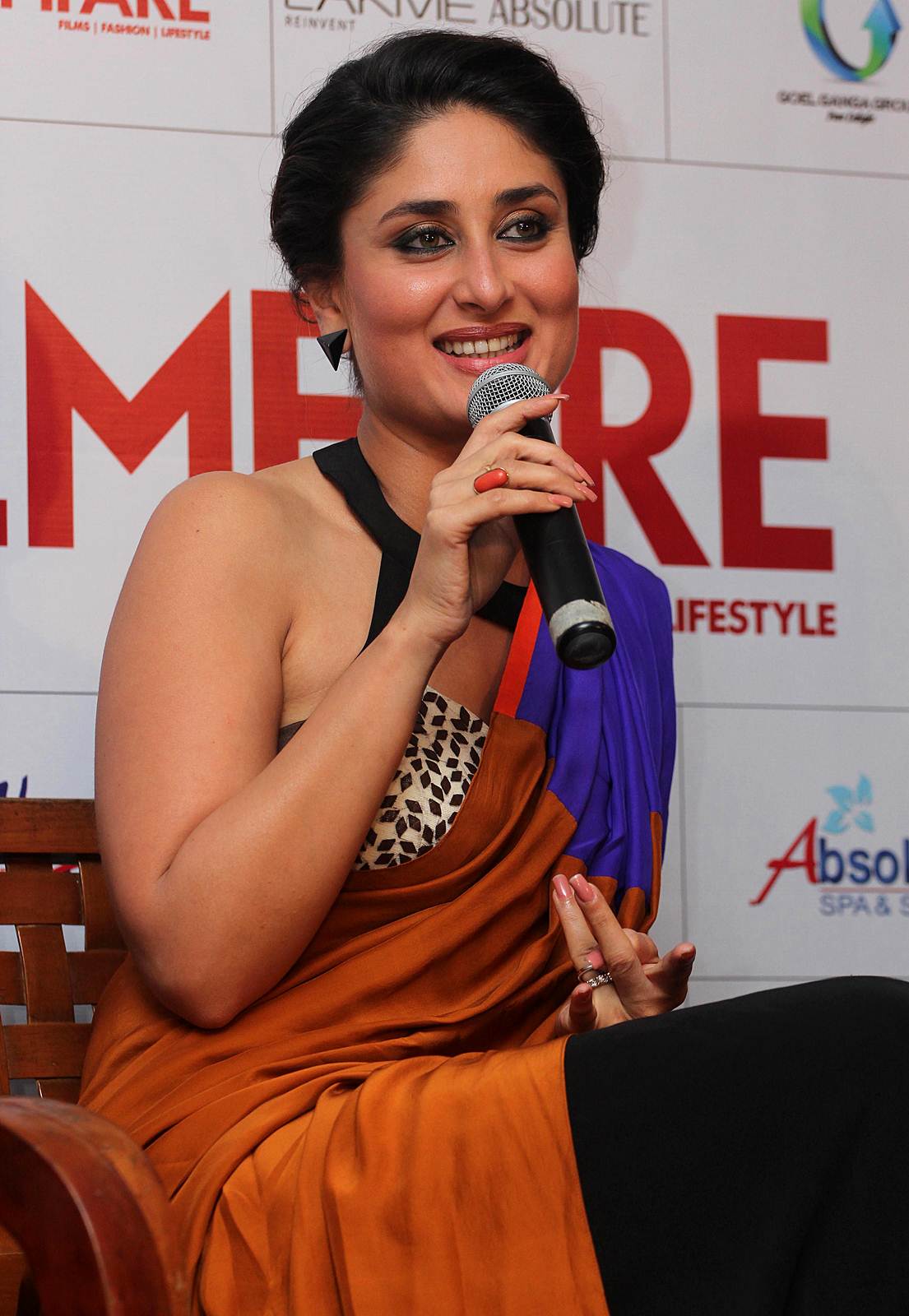 Kareena launch Filmfare magazine September 2013 cover page Photos | Picture 568403