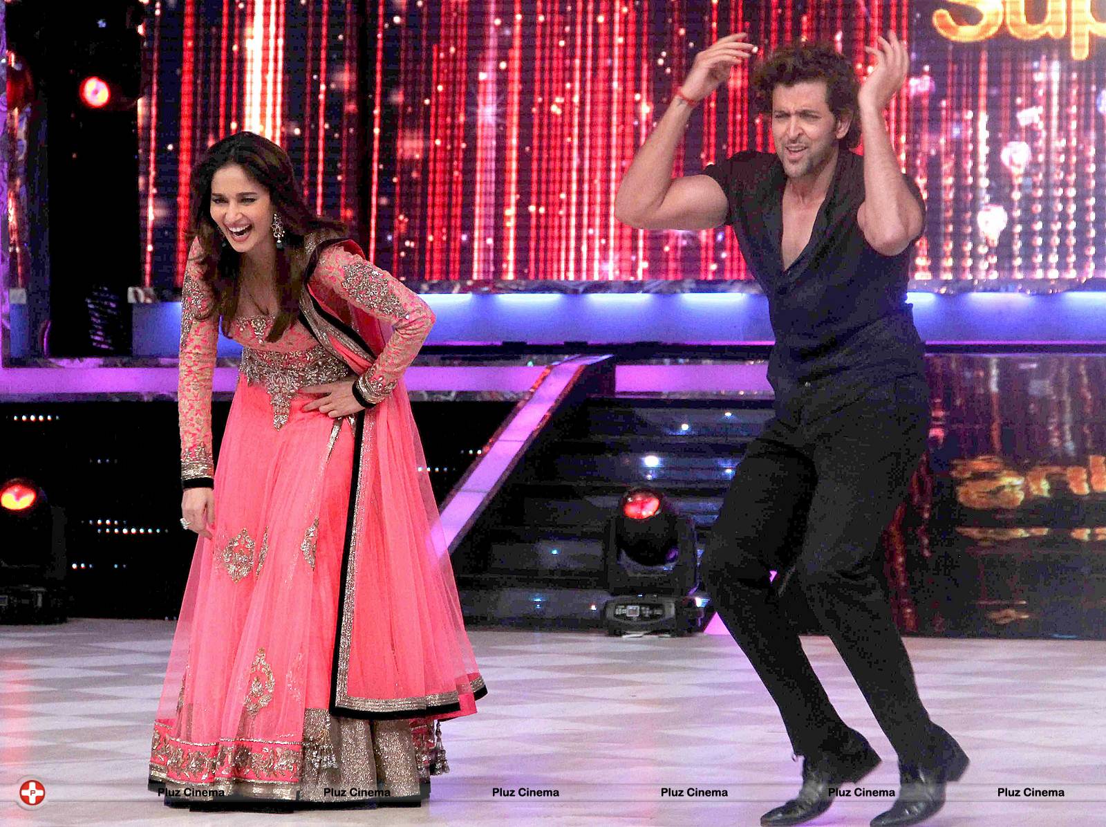 Promotion of film Krrish 3 on the sets of Jhalak Dikhhla Jaa | Picture 571140
